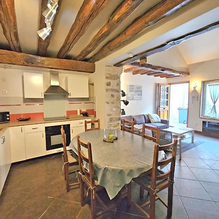 Triplex Sisley - Maison Atypique Avec Cour Exterieure Moret-sur-Loing Exterior foto