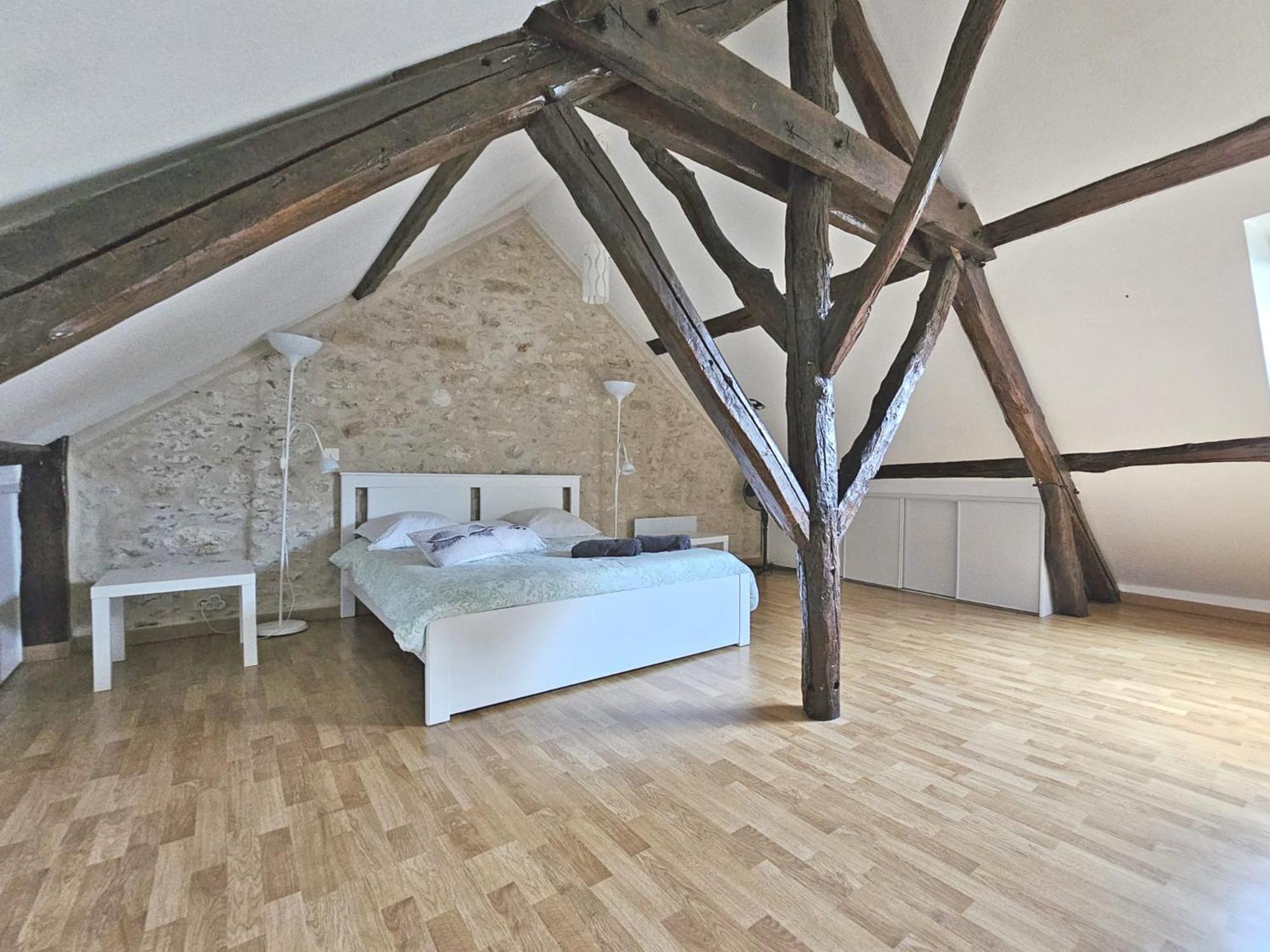 Triplex Sisley - Maison Atypique Avec Cour Exterieure Moret-sur-Loing Exterior foto